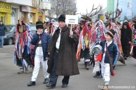 Parada_de_datini_si_obiceiuri_la_Botosani_05