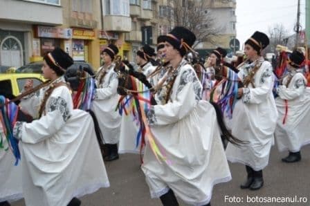 Parada_de_datini_si_obiceiuri_la_Botosani_10