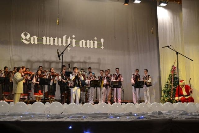 Concert S-aud pregatiri in sat017