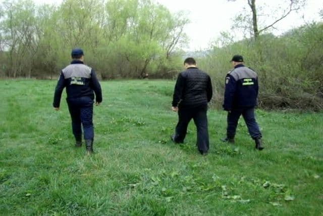 Mită refuzată de un poliţist de frontieră (3)