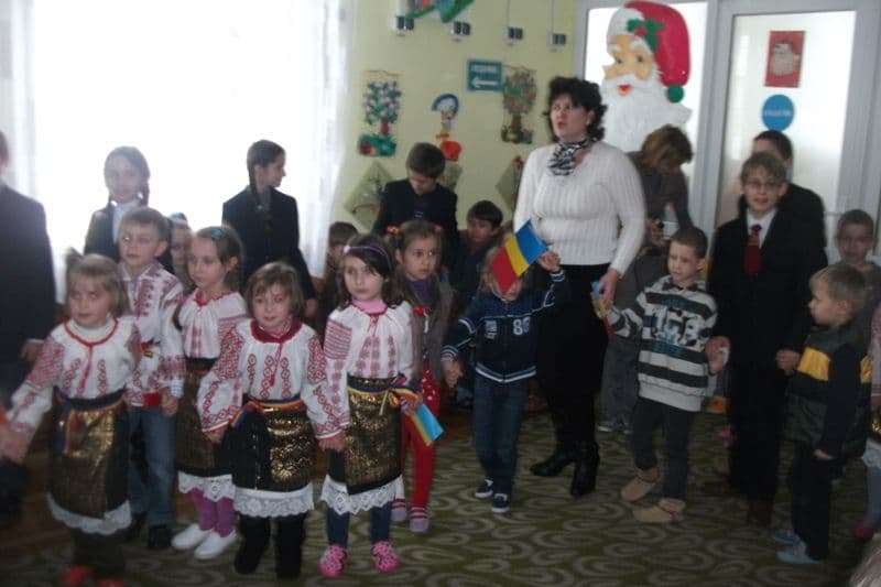 Ziua Unirii  la Gradinita 6 Dorohoi (10)