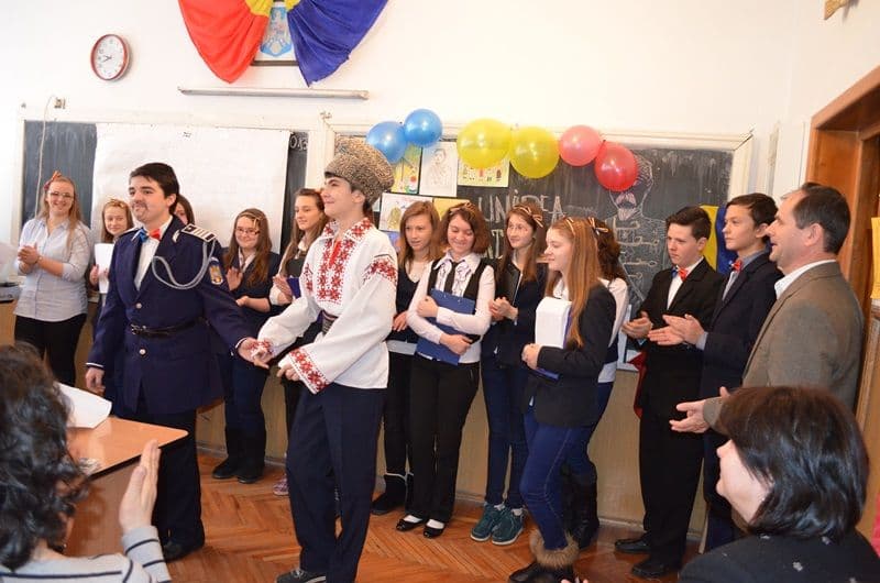 Ziua Unirii - Scoala Gimnaziala Mihail Kogalniceanu_Dorohoi_6