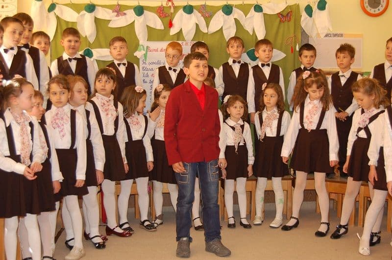 A.I.Cuza Dorohoi_100 de zile de scoala_30