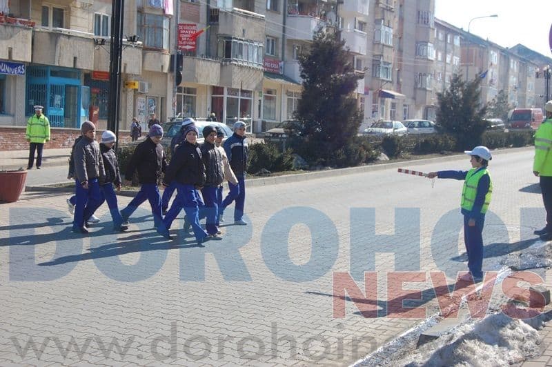 Patrula Scolara_Scoala Mihail Kogalniceanu Dorohoi_12
