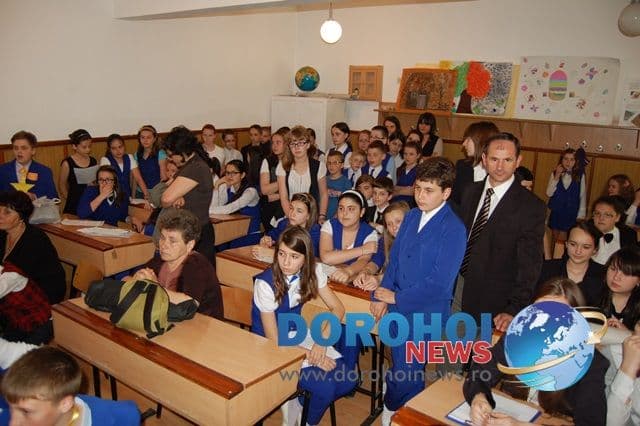 9 Mai - Mihail Kogalniceanu Dorohoi_15