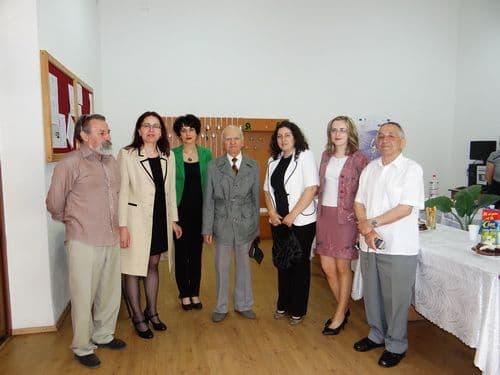 Liceul Tehnologic Al. Vlahuţă Şendriceni (3)