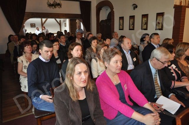 Conferinta Voronet_09