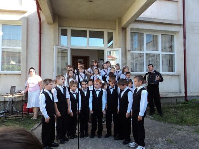 Sc. 7 Dorohoi - Serbarea Abecedarului_03
