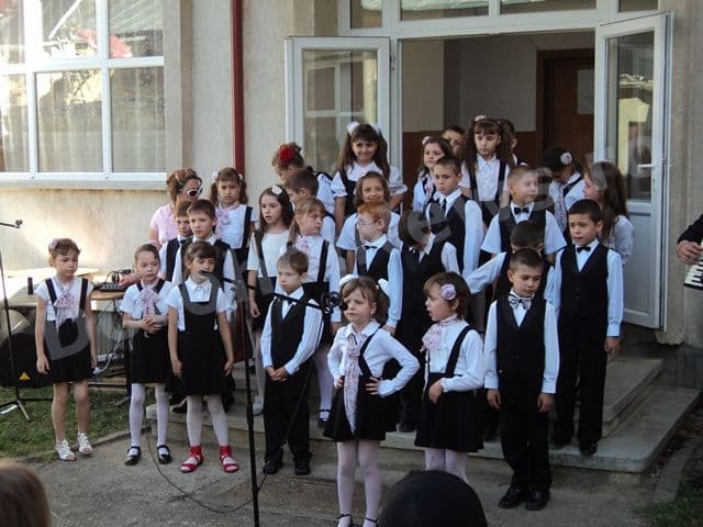 Sc. 7 Dorohoi - Serbarea Abecedarului_05