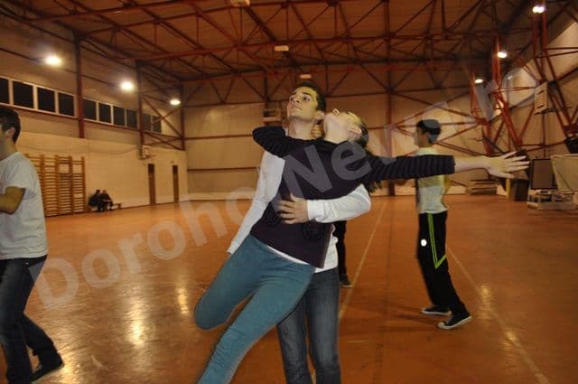 Repetitii Balul Bobocilor 2013_CN Ghica Dorohoi_06