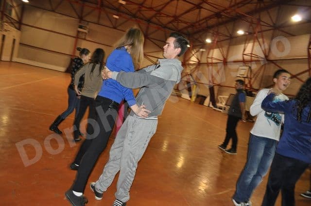 Repetitii Balul Bobocilor 2013_CN Ghica Dorohoi_08
