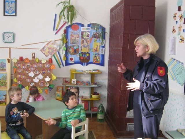 Dorohoi gradinita 6 simulare cutremur (7)