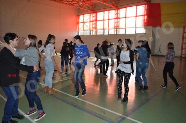 Repetitii Balul Bobocilor 2013_Regina Maria Dorohoi_05