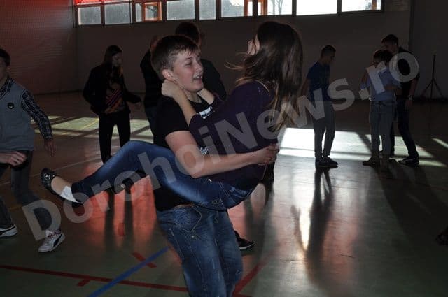 Repetitii Balul Bobocilor 2013_Regina Maria Dorohoi_07