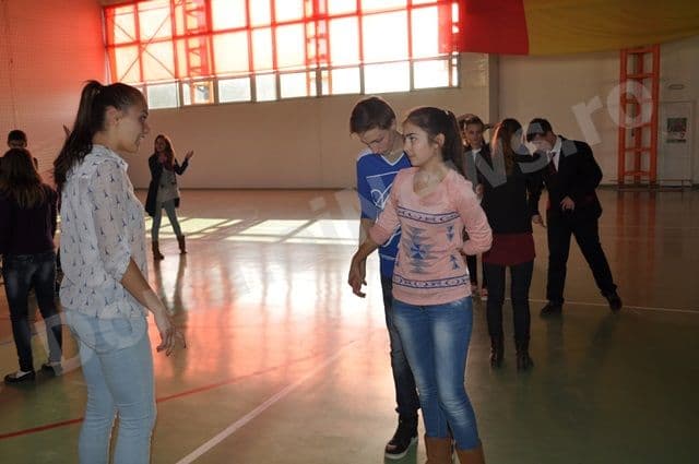 Repetitii Balul Bobocilor 2013_Regina Maria Dorohoi_11