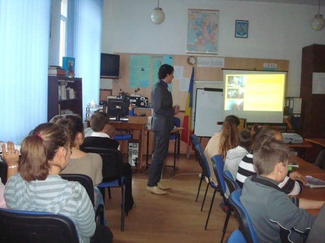 Liceul Tehnologic Plopenii Mari (9)