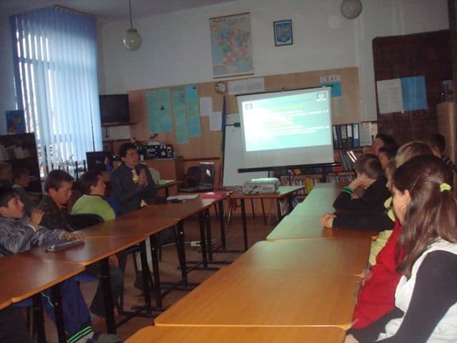 Liceul Tehnologic Plopenii Mari (11)