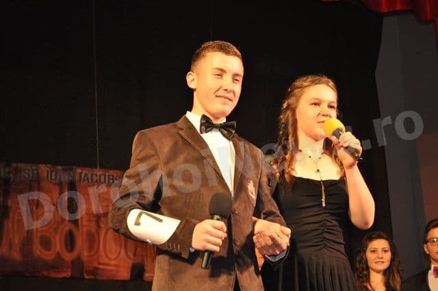 Balul Bobocilor 2013 - Seminarul Teologic Dorohoi_10