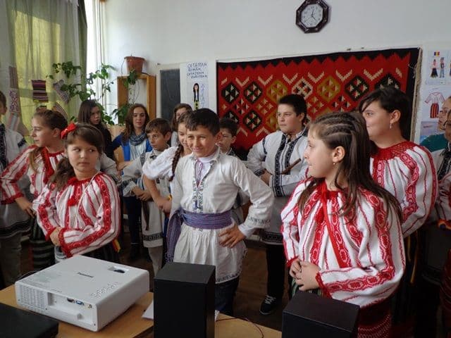 Cetatean roman, cetatean european, Scoala A.I.Cuza, Dorohoi_13
