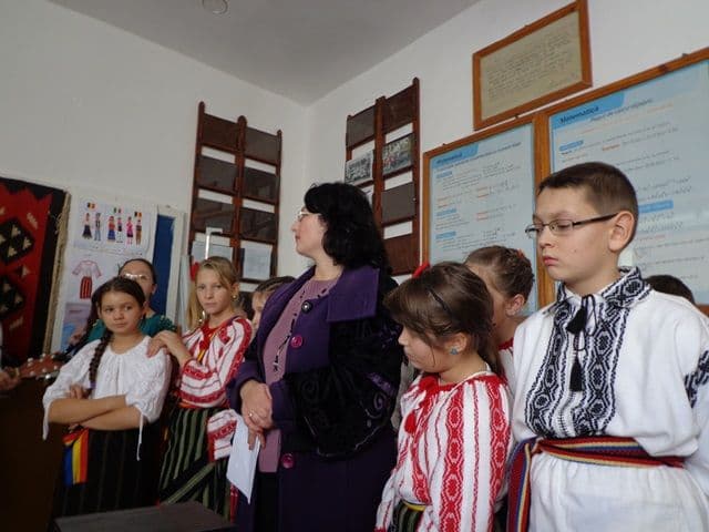 Cetatean roman, cetatean european, Scoala A.I.Cuza, Dorohoi_15