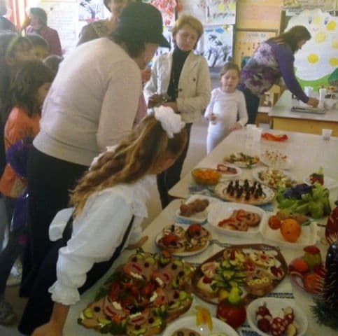 Scoala A I Cuza Dorohoi20