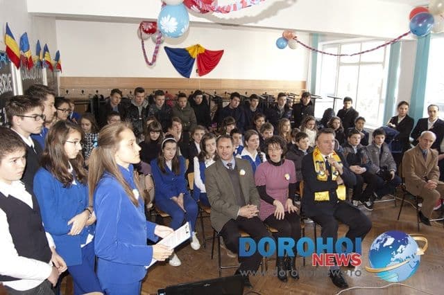 1 Decembrie sarbatorit la Scoala Kogalniceanu Dorohoi_03