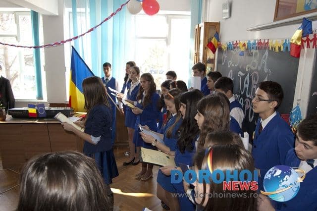 1 Decembrie sarbatorit la Scoala Kogalniceanu Dorohoi_04