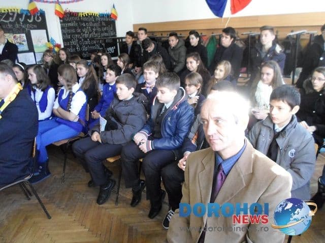 1 Decembrie sarbatorit la Scoala Kogalniceanu Dorohoi_11