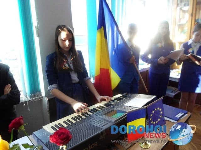 1 Decembrie sarbatorit la Scoala Kogalniceanu Dorohoi_14