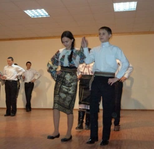 Scoala Lozna si Strateni12