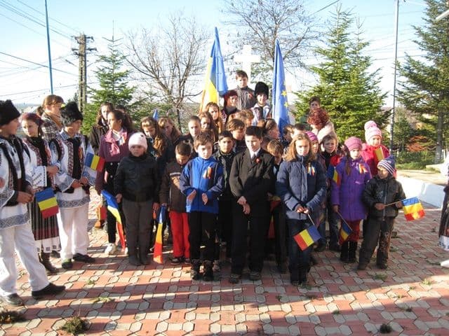 1 Decembrie Corlateni_12