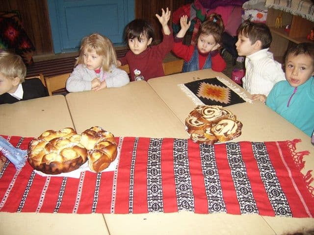 Cu daruri de MOs Nicolae_11