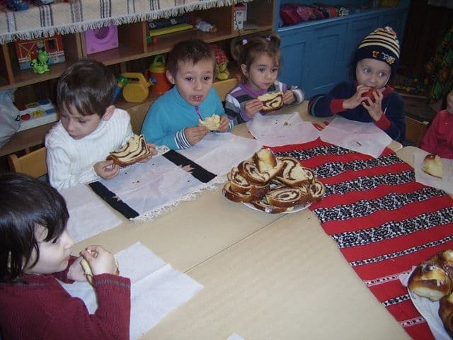 Cu daruri de MOs Nicolae_15