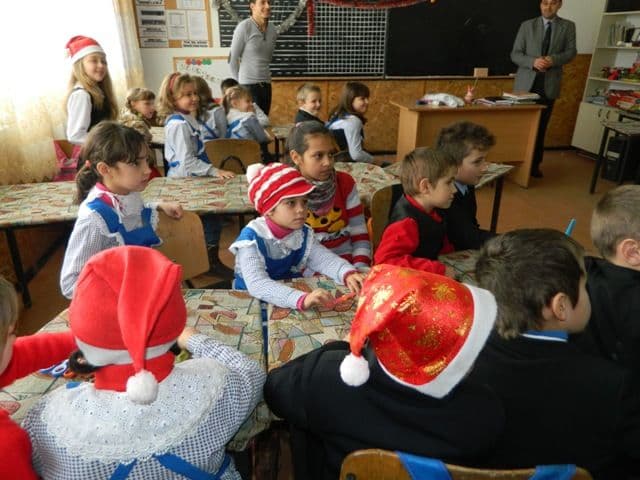 Elevii de la Liceul Regina Maria Dorohoi (2)