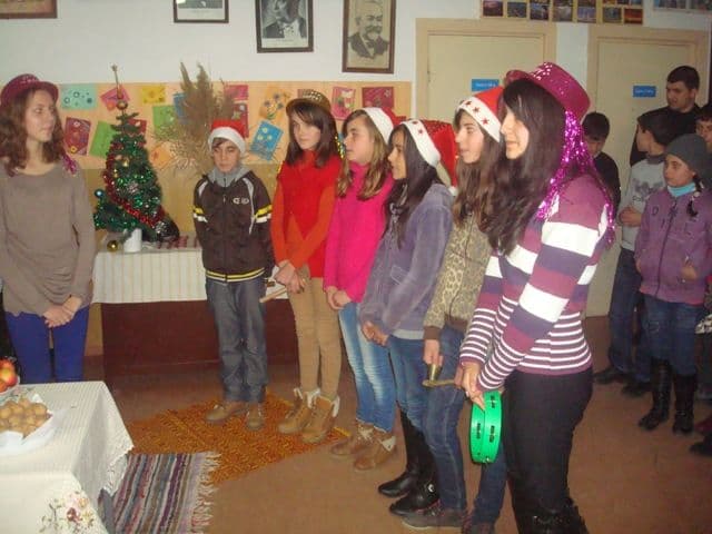 Scoala Borzesi activitate de Craciun (6)