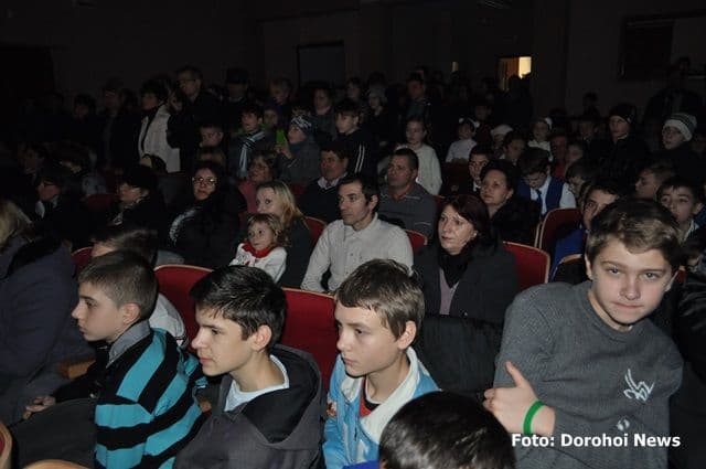 Serbare Scoala Kogalniceanu Dorohoi_08