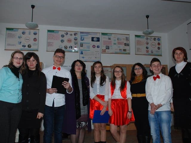 Iata, vin colindatori A. I. Cuza_02