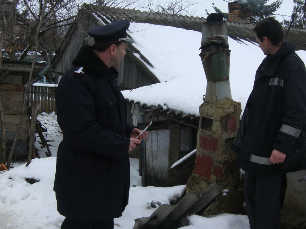 nvăţaţi să-şi protejeze locuinţele de incendiu, la ei acasă_2