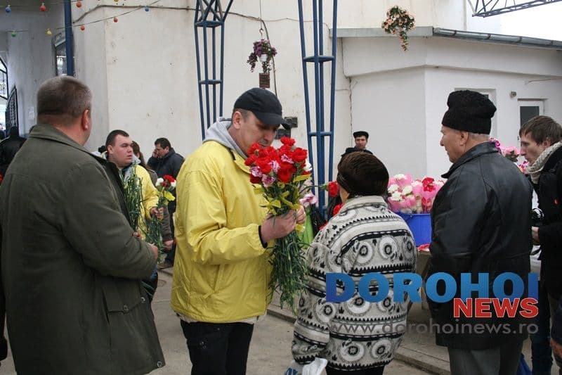 Flori impartite de PNL Dorohoi_055