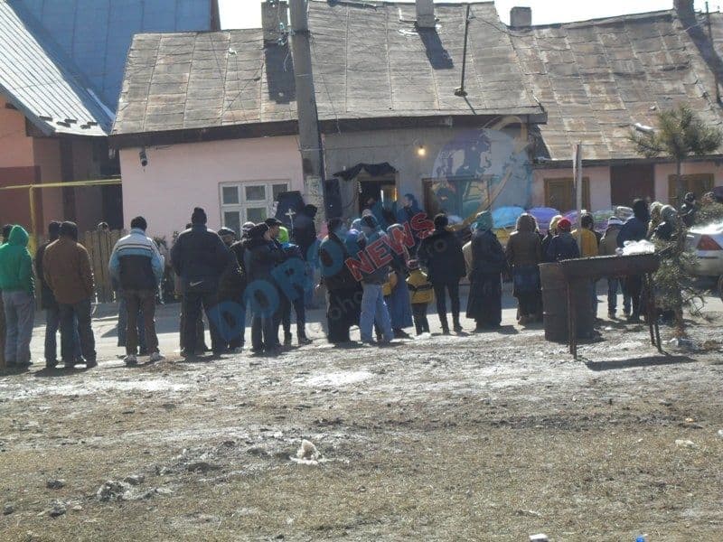 Ceremonie de inmormantare romi (2)