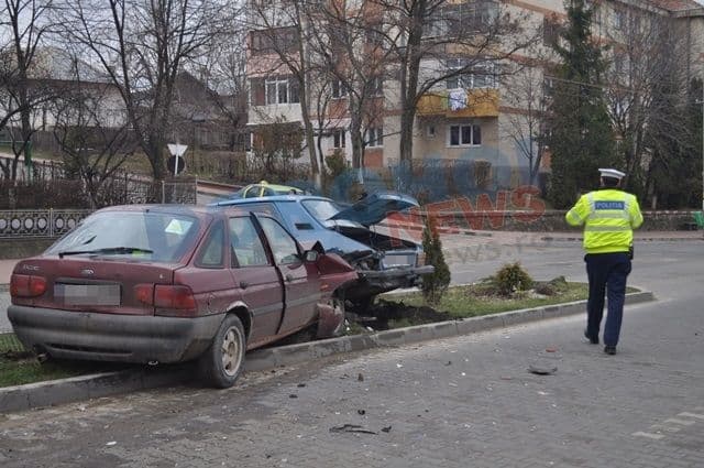 Accident Bulevardul Victoriei Dorohoi_05