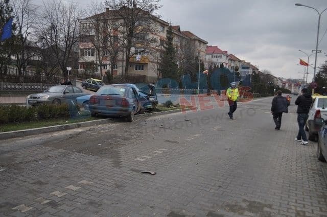 Accident Bulevardul Victoriei Dorohoi_06