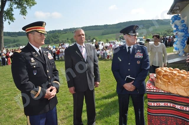 Inaugurare Scoala Racovat - Botosani (6)