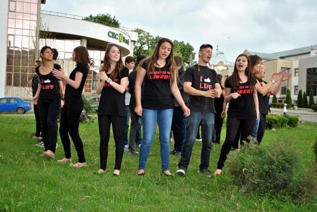 FLASH-MOB 2