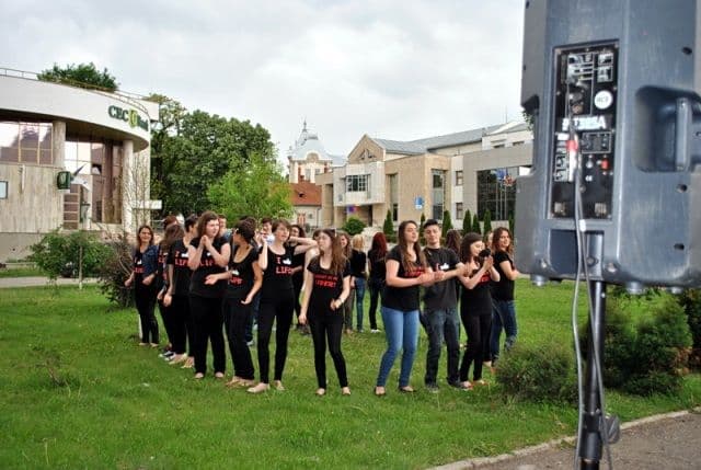 FLASH-MOB 5
