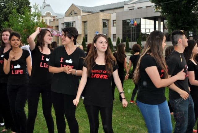 FLASH-MOB 8