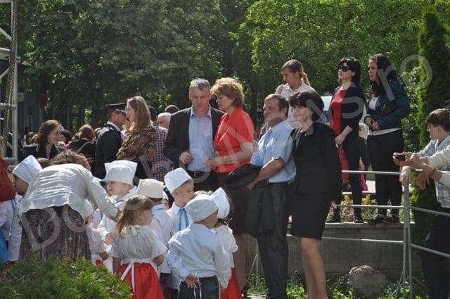 Oficialitati la Dorohoi de 1 iunie_15