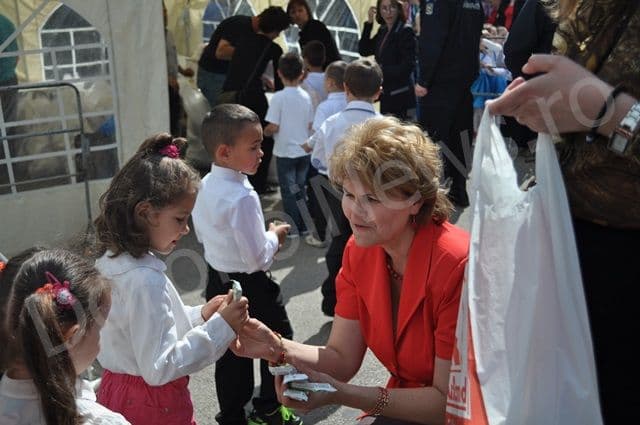 Oficialitati la Dorohoi de 1 iunie_04
