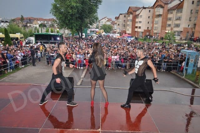 Zilele Copilului Dorohoi 2013_Concert Celia si Akcent_085