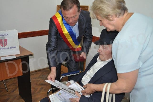 Pomarlean de 102 ani sarbatorit la Dorohoi_15